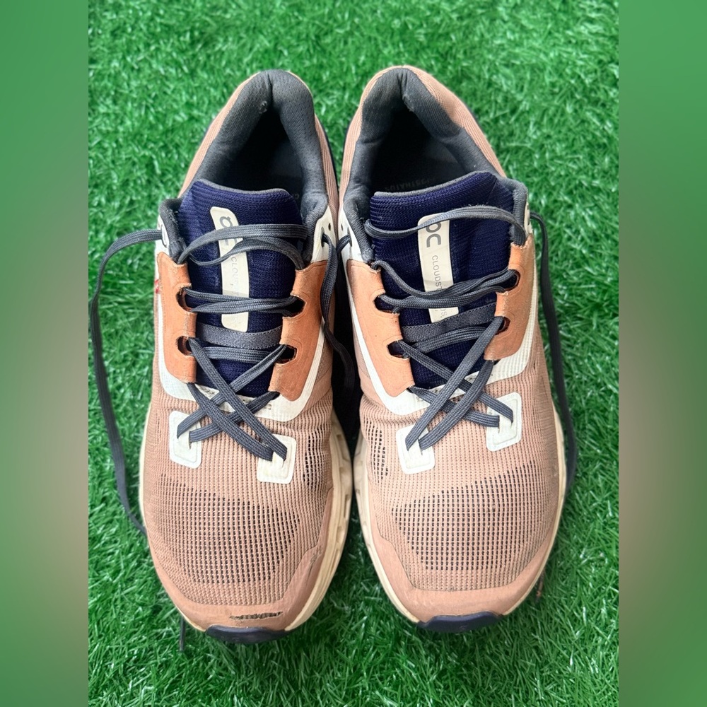 Women’s  On‎ Running Athletic Shoes - Size 9.5